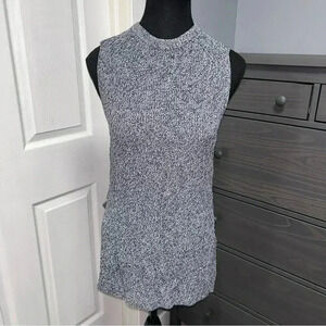RD  Style Tank